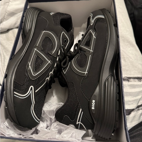 Shoes - Picture 1 of 1